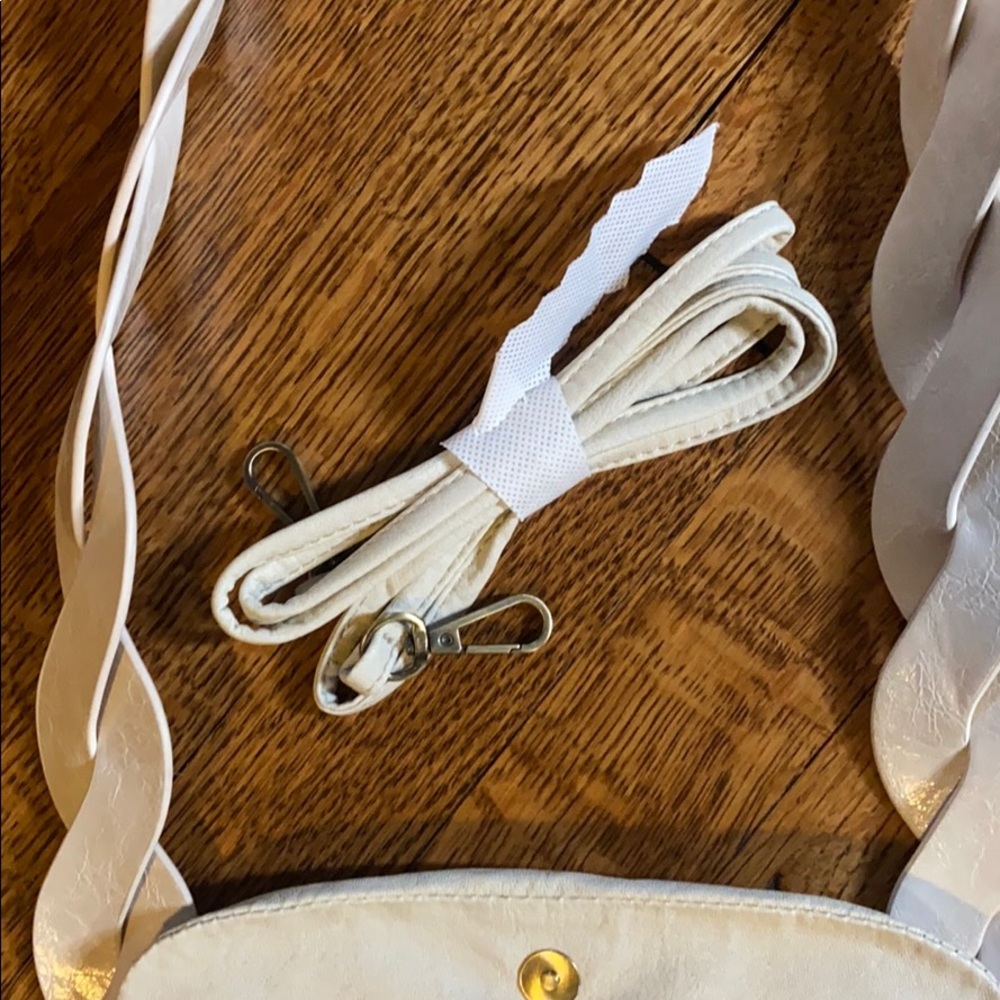 Purse - Picture 3 of 3